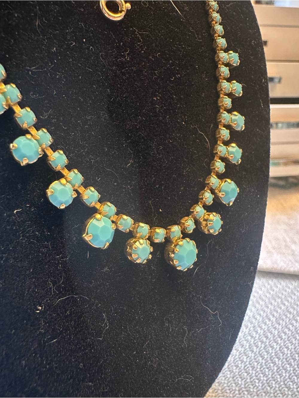 🩵 Midcentury Modern Turquoise-Glass Rhinestone Necklace Choker Length Gold-Tone